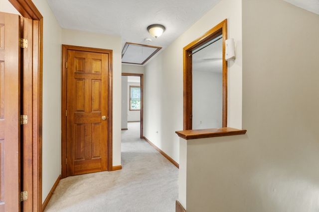 3 Pudding Street, Uxbridge, MA 01569