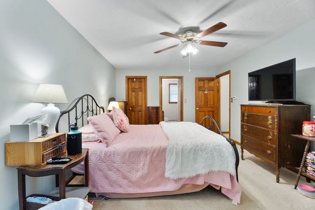 3 Pudding Street, Uxbridge, MA 01569