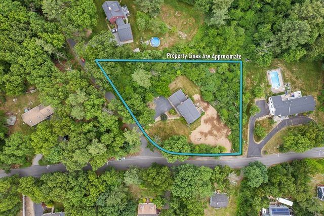 3 Pudding Street, Uxbridge, MA 01569
