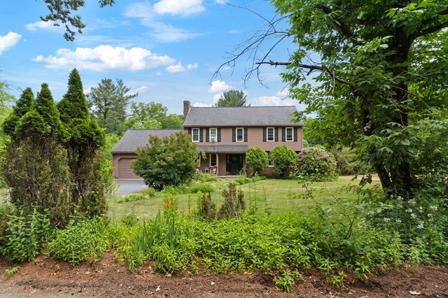 3 Pudding Street, Uxbridge, MA 01569