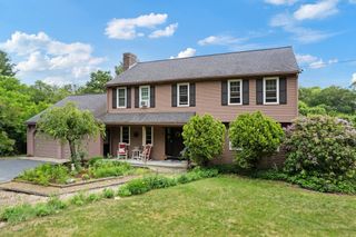 3 Pudding Street, Uxbridge, MA 01569