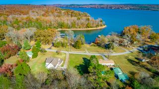 2323 N Shore Acres Road, Soddy Daisy, TN 37379