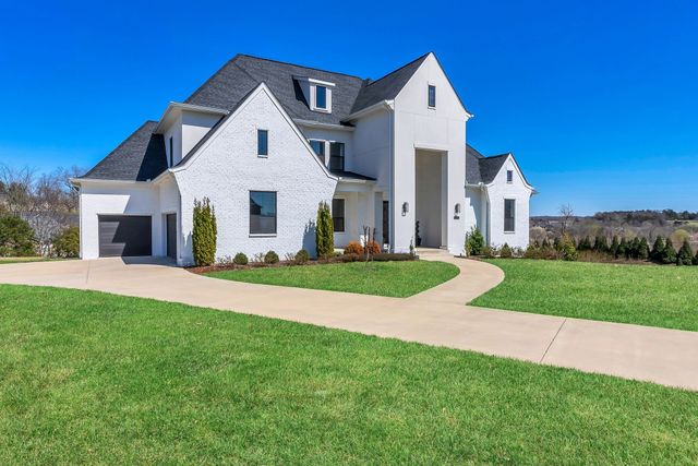 1004 Heights Blvd, Brentwood, TN 37027