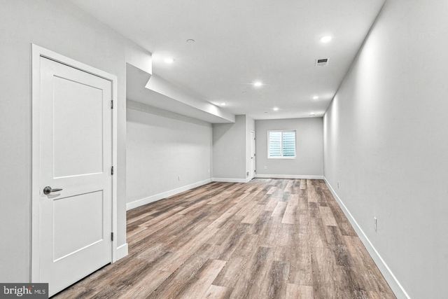 303B FOUNTAIN ST, Philadelphia, PA 19128