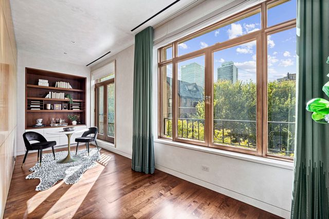 65 E GOETHE Street 3W, Chicago, IL 60610