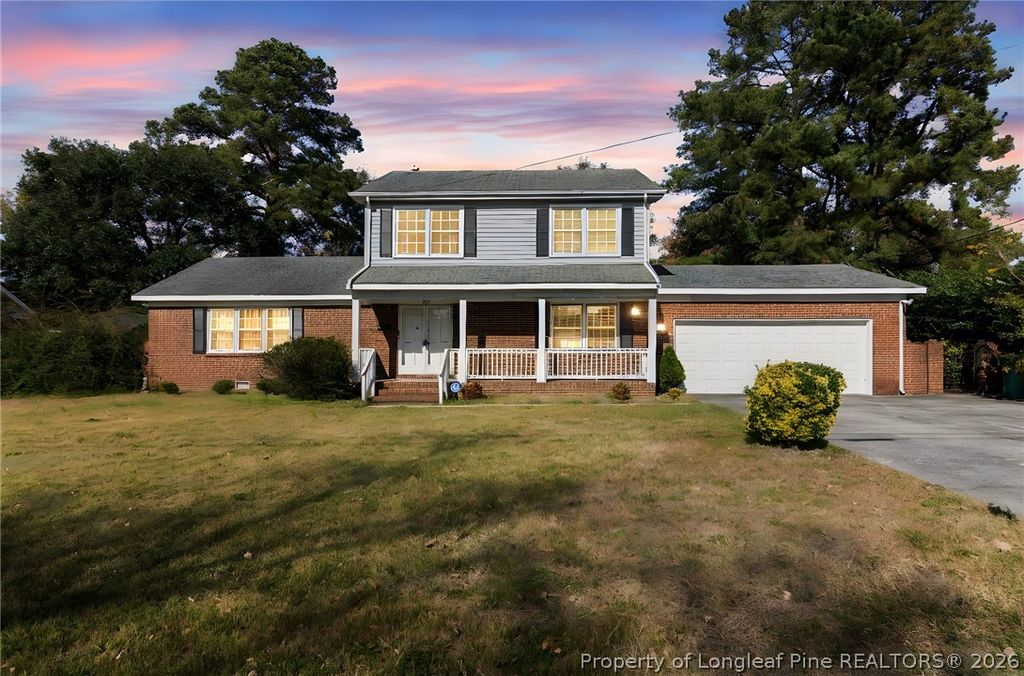 306 W 33rd Street W, Lumberton, NC 28358 — exterior