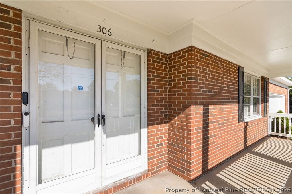 306 W 33rd Street W, Lumberton, NC 28358 — photo 8