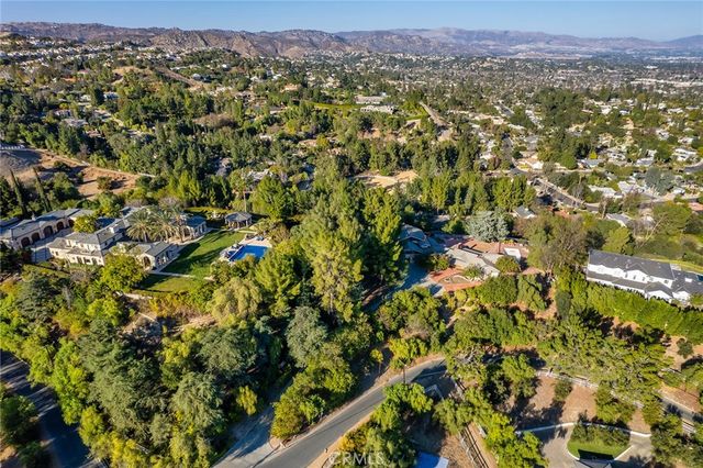 6006 CLEAR VALLEY Road, Hidden Hills, CA 91302