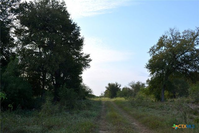 569 Burdette Wells Road, Lockhart, TX 78644