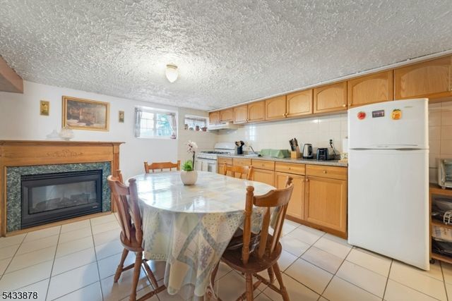 999 E 25Th St, Paterson City, NJ 07513