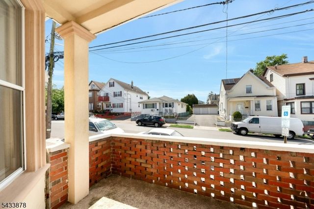 999 E 25Th St, Paterson City, NJ 07513