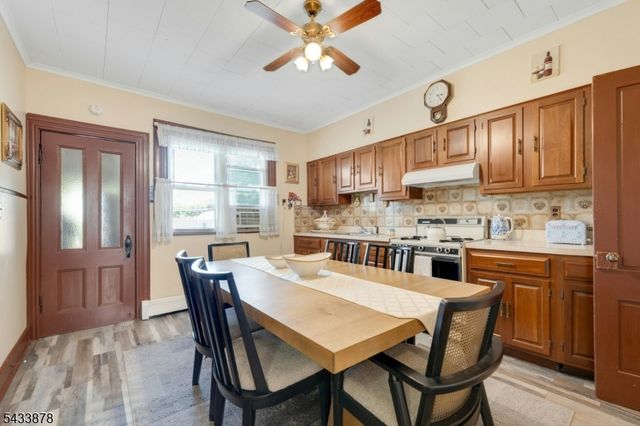 999 E 25Th St, Paterson City, NJ 07513