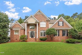 312 Flint Point Lane, Holly Springs, NC 27540
