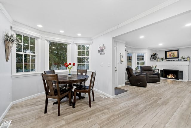 304 Sussex Circle, Noblesville, IN 46062