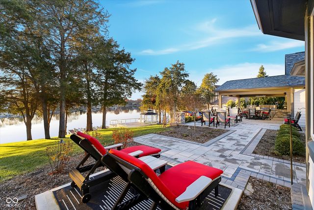 304 Sussex Circle, Noblesville, IN 46062