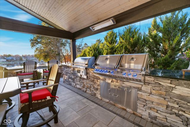 304 Sussex Circle, Noblesville, IN 46062