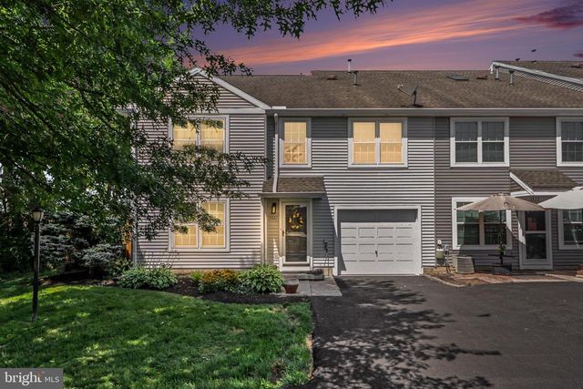 1320 N WEST ST, Carlisle, PA 17013