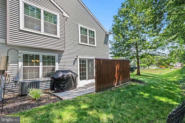 1320 N WEST ST, Carlisle, PA 17013