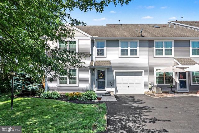 1320 N WEST ST, Carlisle, PA 17013