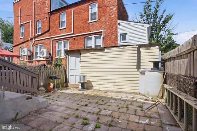 228 N RESERVOIR ST, Lancaster, PA 17602