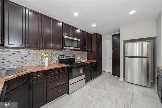 3612 ROCKBERRY, Parkville, MD 21234