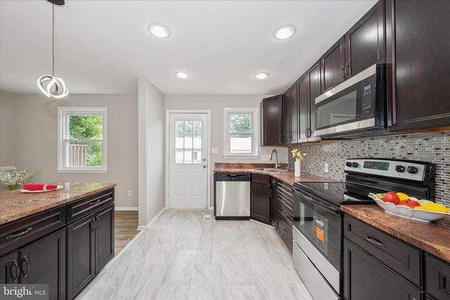 3612 ROCKBERRY, Parkville, MD 21234