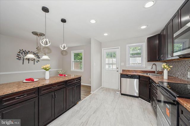 3612 ROCKBERRY, Parkville, MD 21234