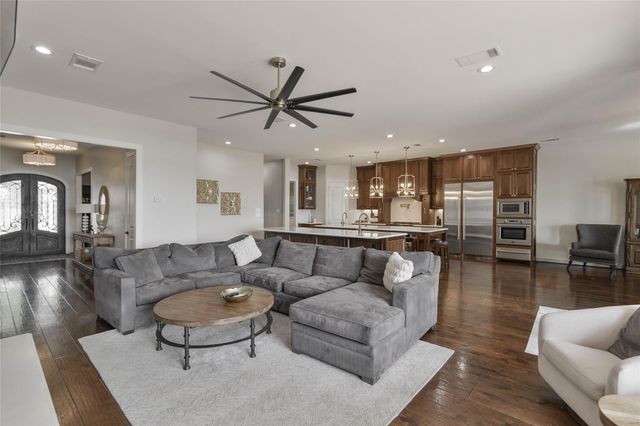 7815 Lake Mist Court, Houston, TX 77346
