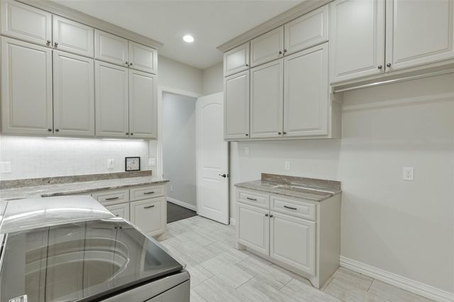 7815 Lake Mist Court, Houston, TX 77346