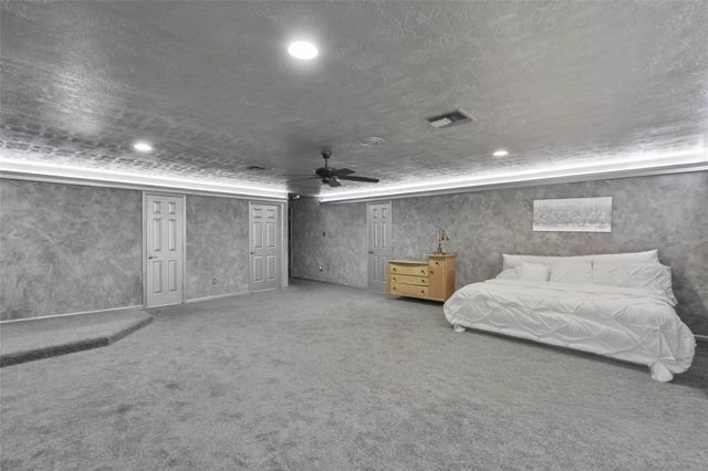 7815 Lake Mist Court, Houston, TX 77346