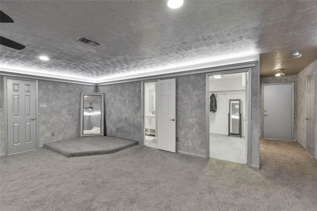 7815 Lake Mist Court, Houston, TX 77346