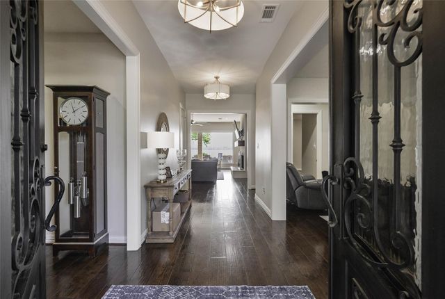 7815 Lake Mist Court, Houston, TX 77346
