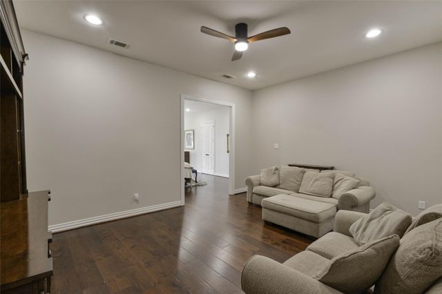 7815 Lake Mist Court, Houston, TX 77346