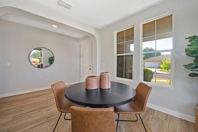 1379 Jacoby Creek Ct, Plumas Lake, CA 95961