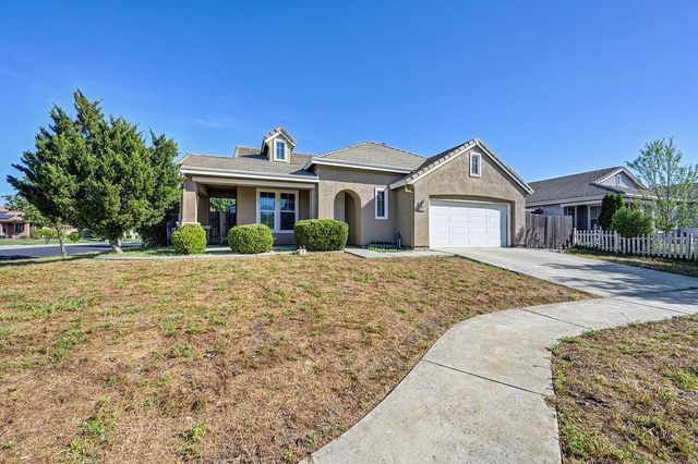 1379 Jacoby Creek Ct, Plumas Lake, CA 95961