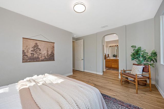 1379 Jacoby Creek Ct, Plumas Lake, CA 95961