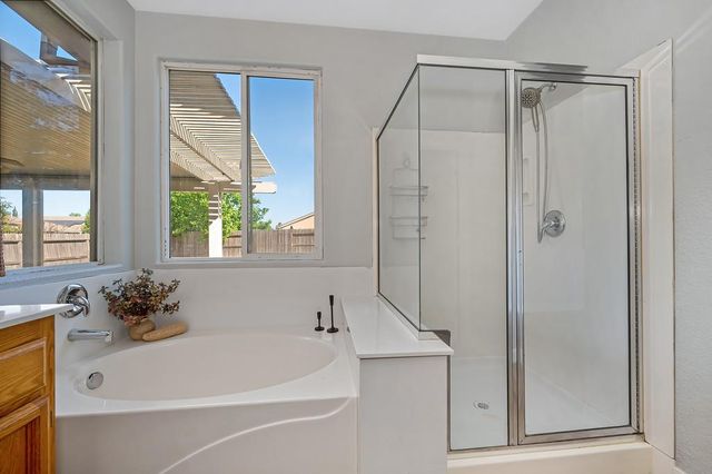 1379 Jacoby Creek Ct, Plumas Lake, CA 95961