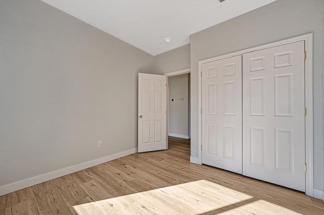 1379 Jacoby Creek Ct, Plumas Lake, CA 95961