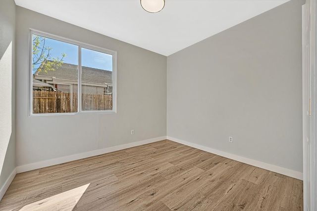 1379 Jacoby Creek Ct, Plumas Lake, CA 95961