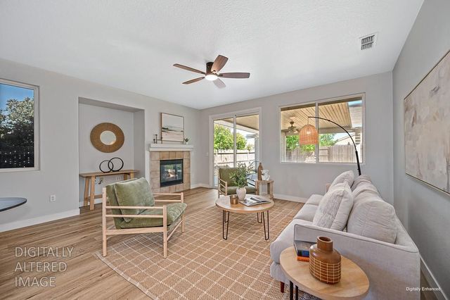 1379 Jacoby Creek Ct, Plumas Lake, CA 95961