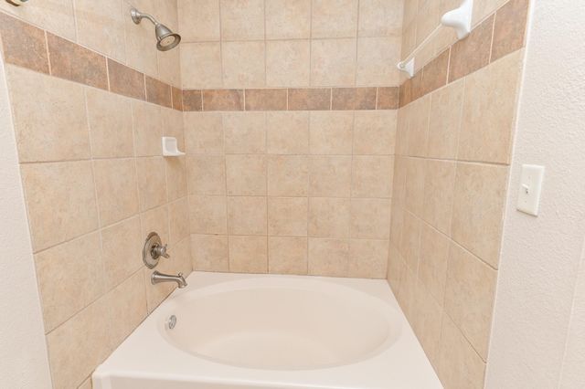 2255 Braeswood Park Drive 267, Houston, TX 77030