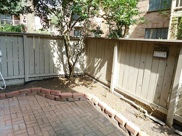 2255 Braeswood Park Drive 267, Houston, TX 77030