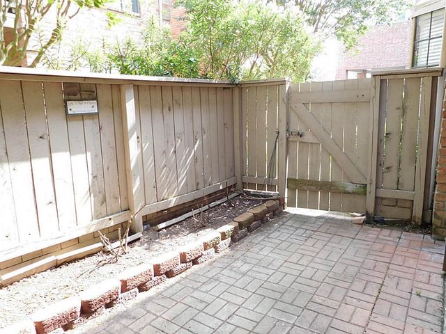 2255 Braeswood Park Drive 267, Houston, TX 77030