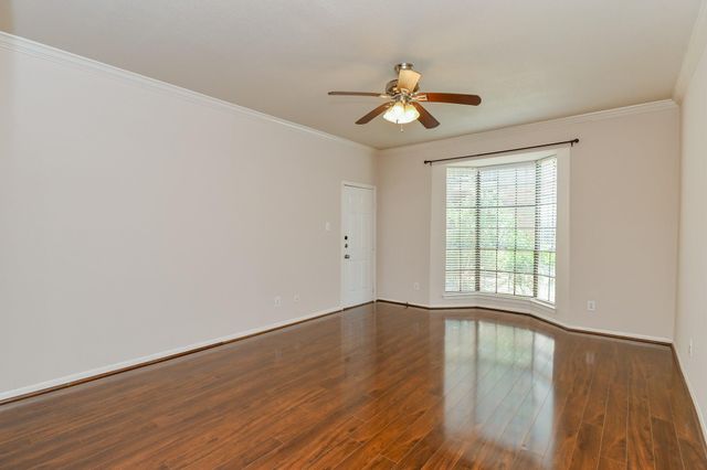 2255 Braeswood Park Drive 267, Houston, TX 77030