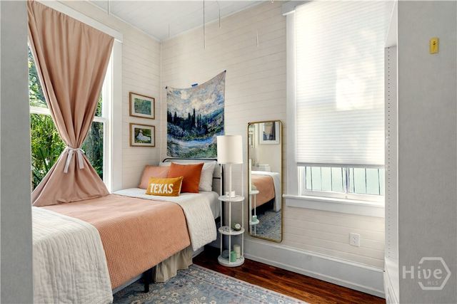 545 E Park Avenue, Savannah, GA 31401