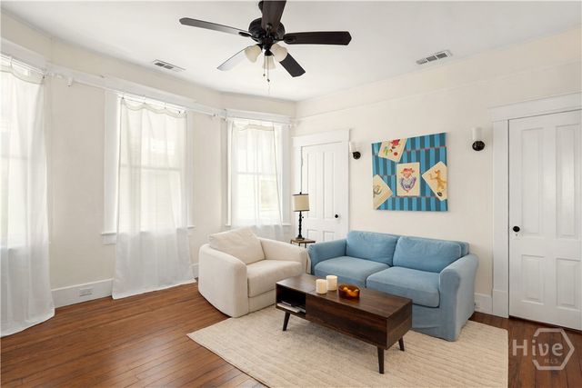 545 E Park Avenue, Savannah, GA 31401