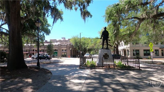 545 E Park Avenue, Savannah, GA 31401