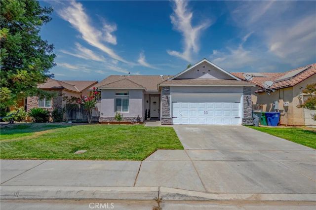 2657 Peanut Drive, Madera, CA 93637
