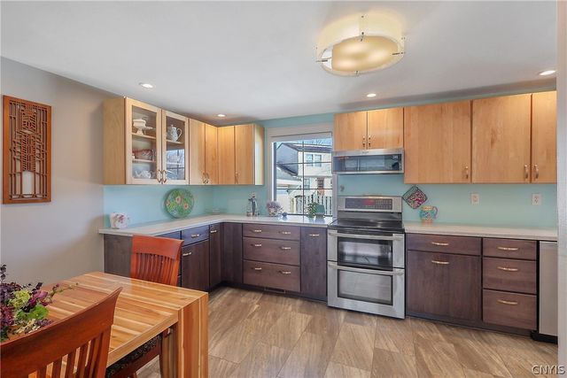 4071 Sesame, Clay, NY 13090