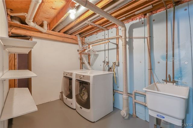 4071 Sesame, Clay, NY 13090